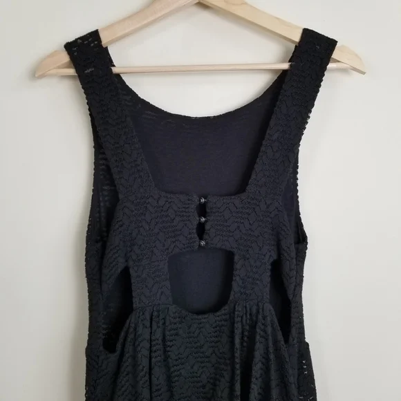 Free People Textured Lace Mini Dress Measures To XS - Picture 5 of 9